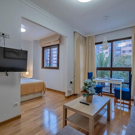 Apartamento Wanda Ifema Con Parking Y Piscina Мадрид Екстериор снимка
