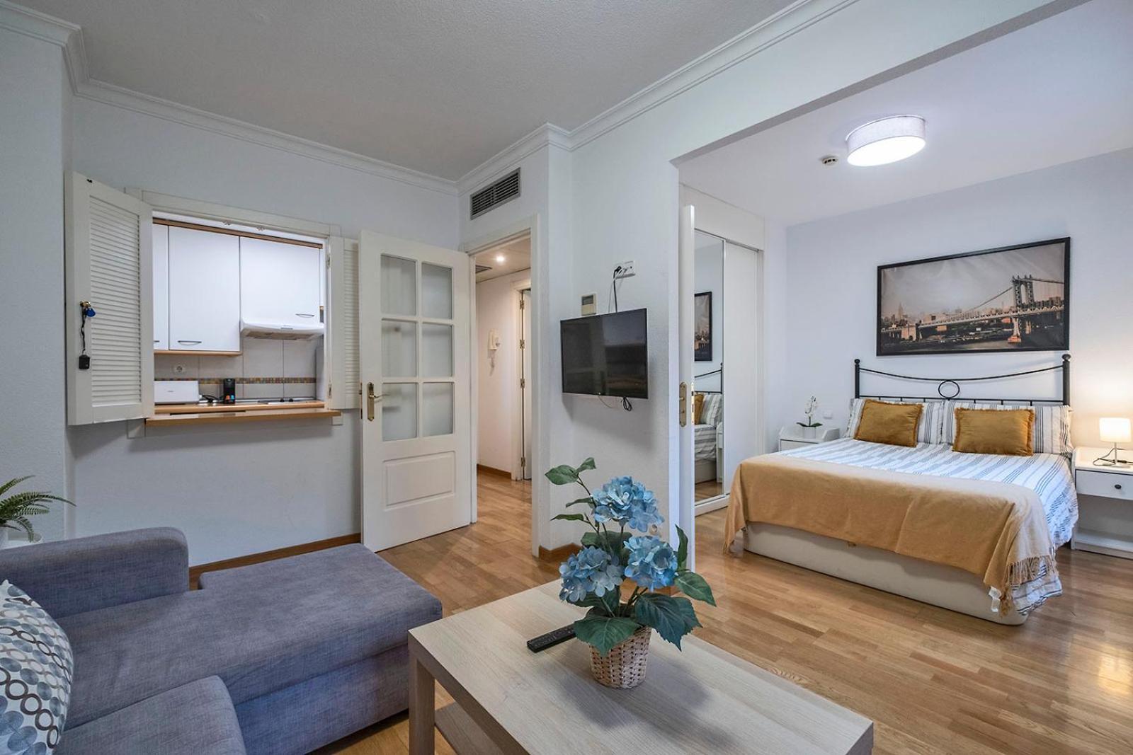 Apartamento Wanda Ifema Con Parking Y Piscina Мадрид Екстериор снимка